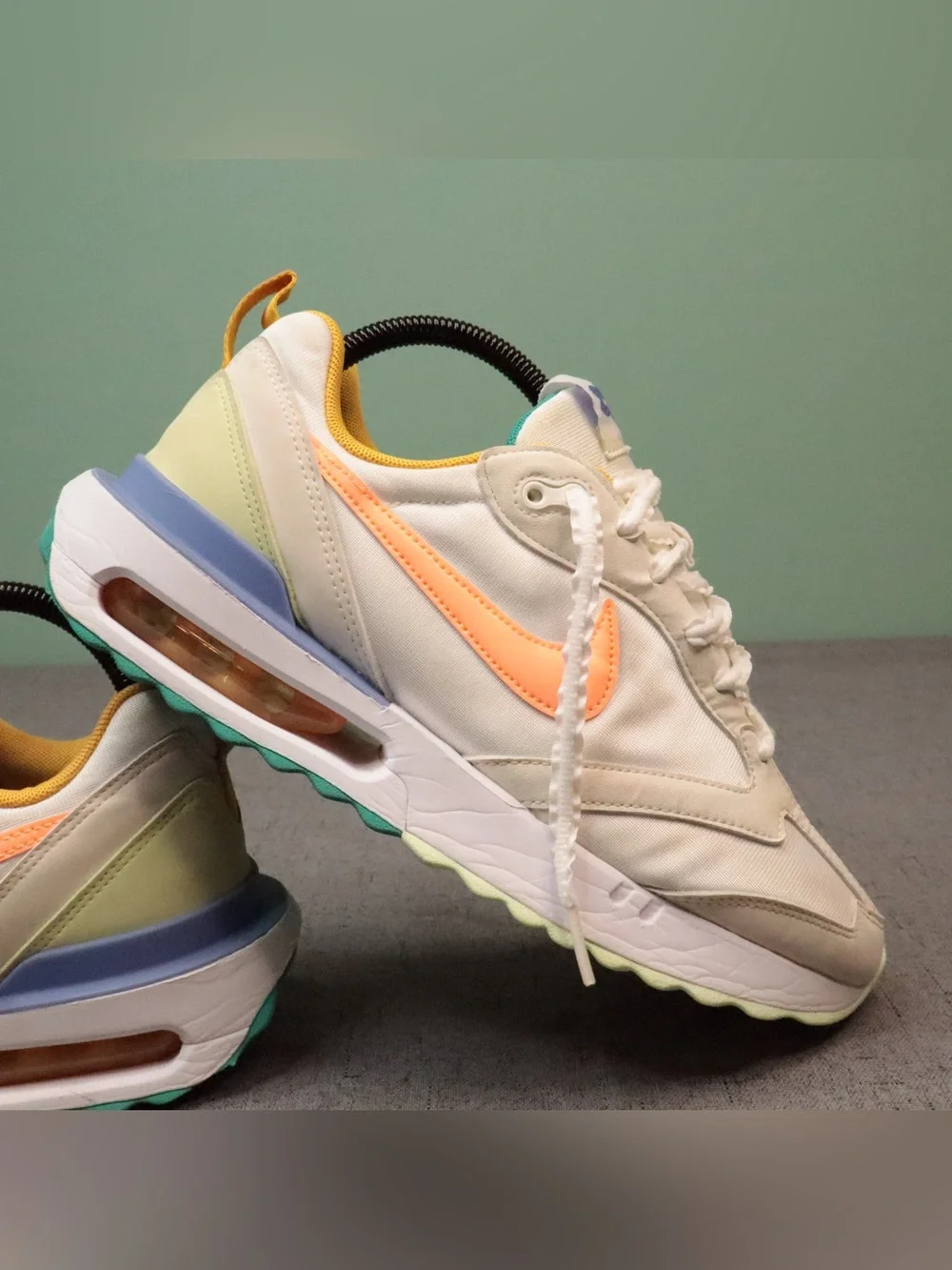 Nike Air Max Dawn White Multi Women's Sneakers Size 9 DX3717-100